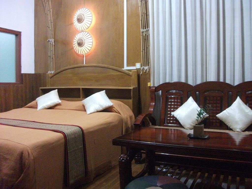 Mingalar Inn Inle Lake Екстер'єр фото