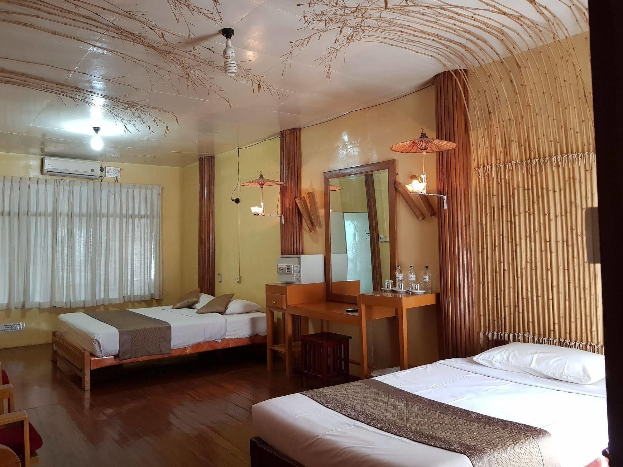 Mingalar Inn Inle Lake Екстер'єр фото