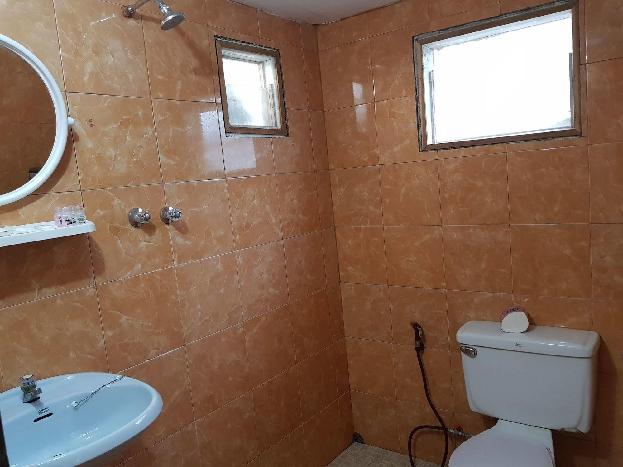 Mingalar Inn Inle Lake Екстер'єр фото